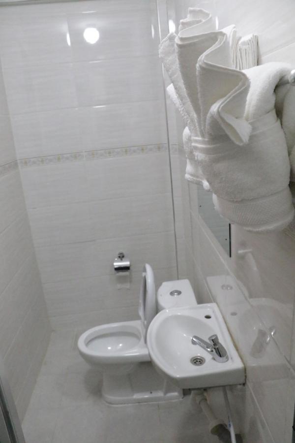Claire De Lune Moonlight Hotel Nakuru Eksteriør billede