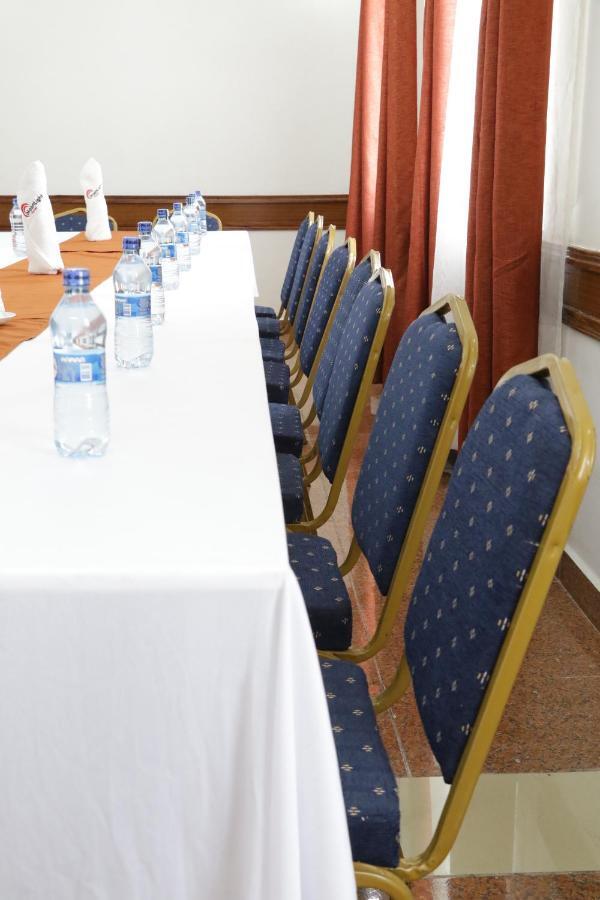 Claire De Lune Moonlight Hotel Nakuru Eksteriør billede