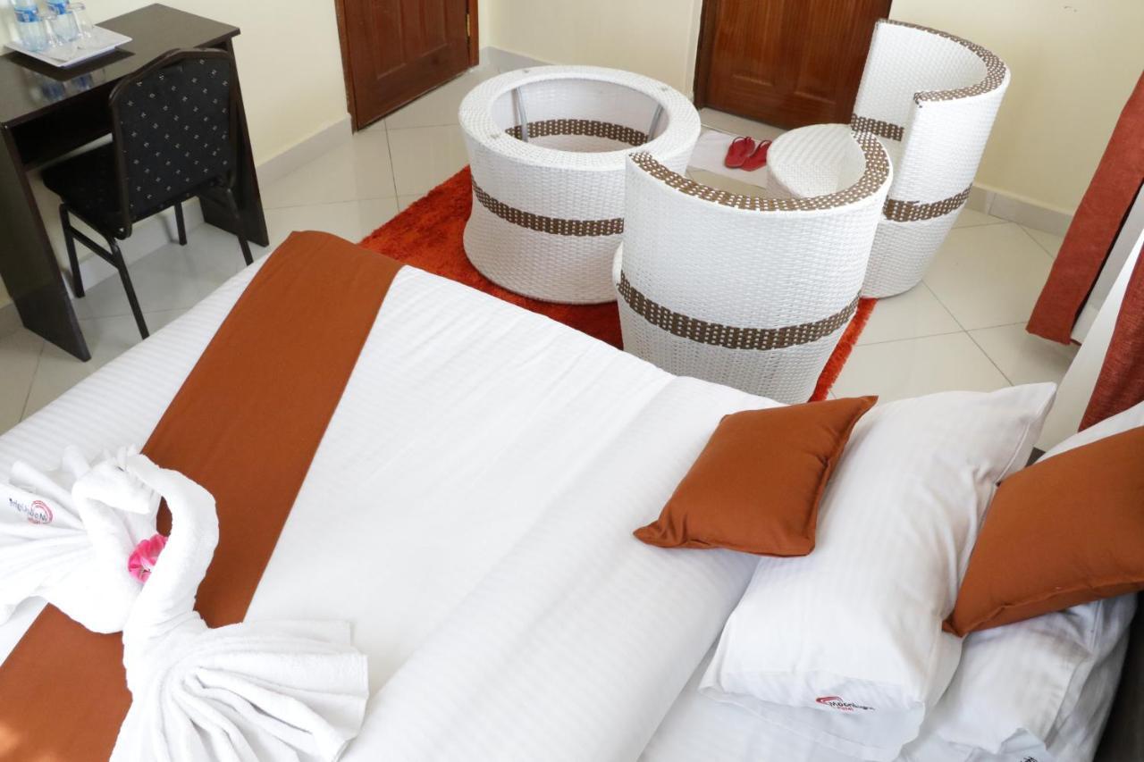 Claire De Lune Moonlight Hotel Nakuru Eksteriør billede